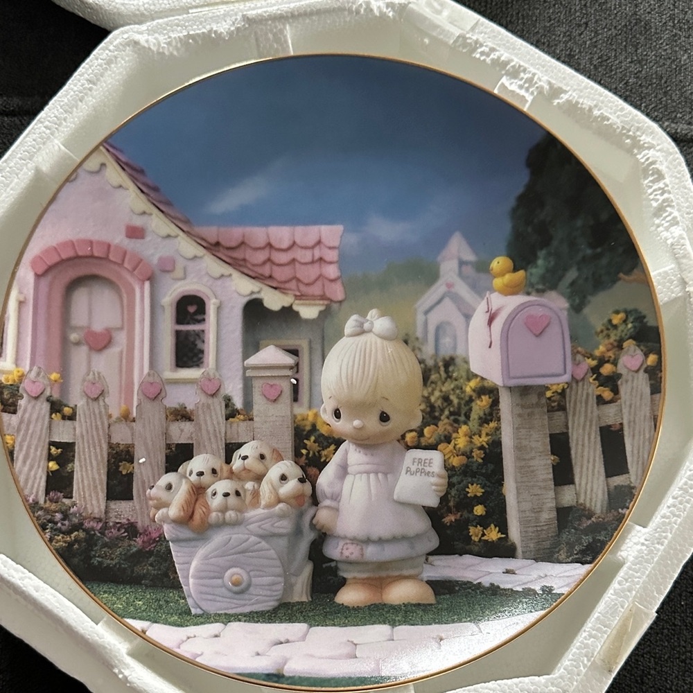 Precious Moments Plate “God Lovett A Cheerful Giver”
